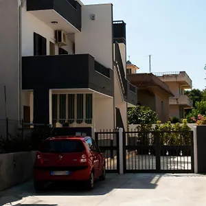  Appartamento Mareinsicilia: Larica